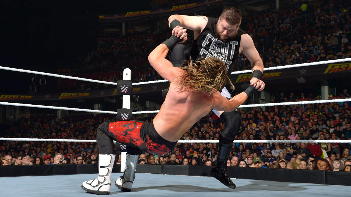 Owens is relentless in his attacks on his opponent.