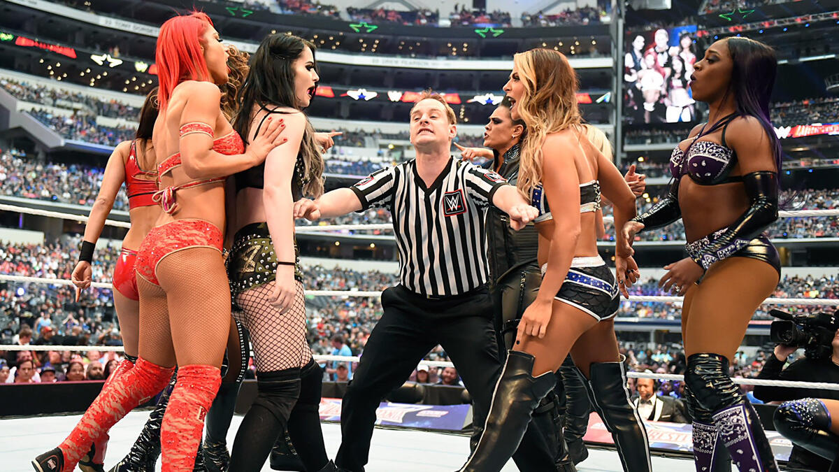 The Total Divas and B.A.D. &amp; Blonde have been at odds for several weeks leading up to their showdown in Dallas.