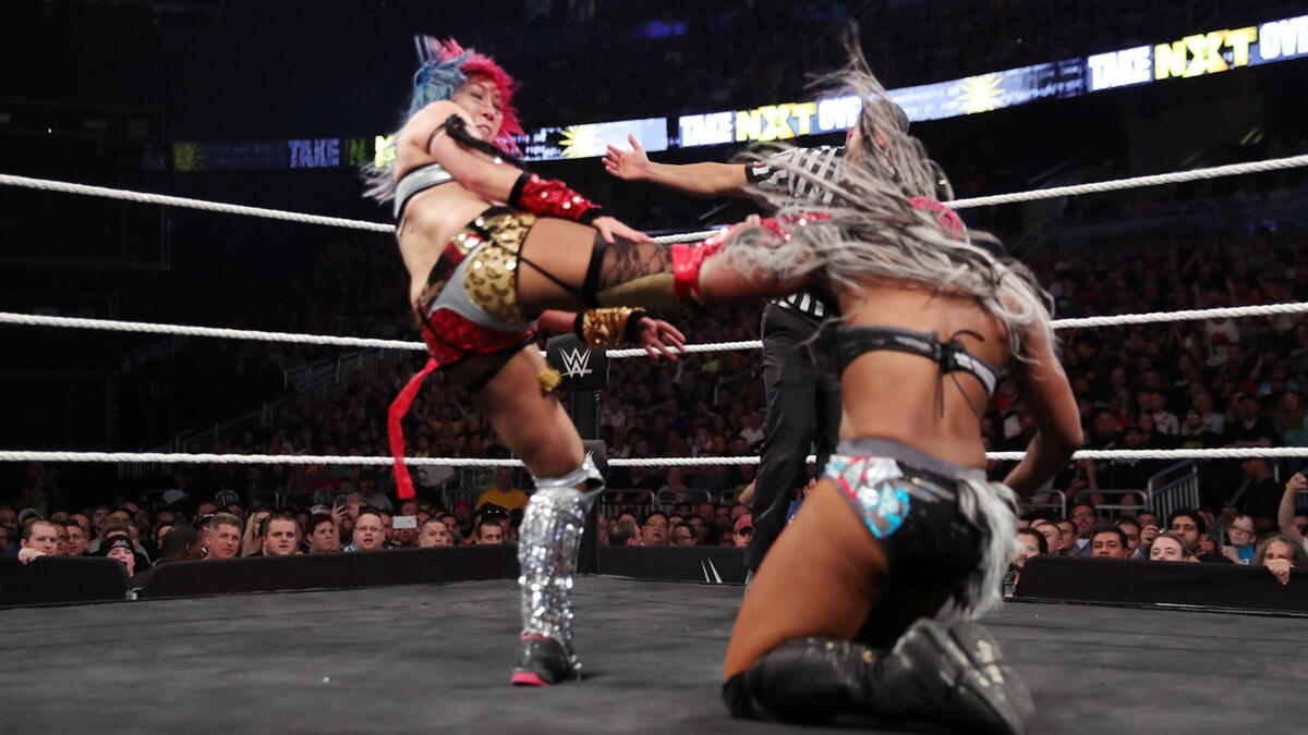 Asuka defeated Moon, successfully retaining the NXT Women's Championship.
