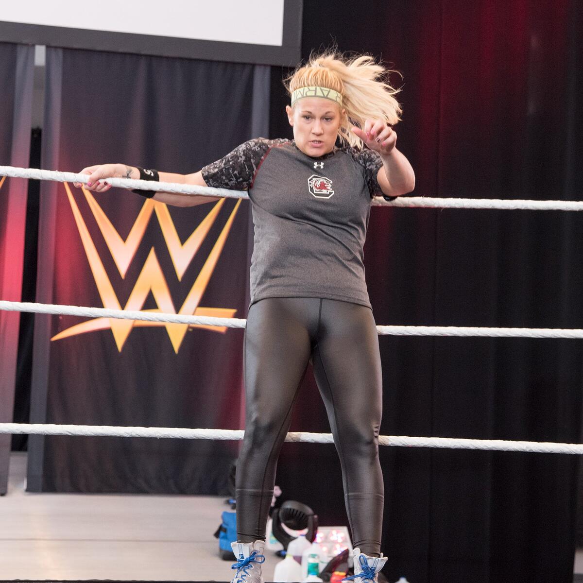 WWE Photo