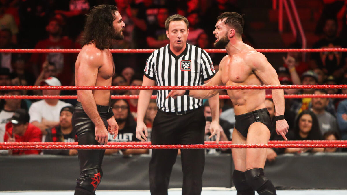 Seth Rollins vs Finn Balor WWE