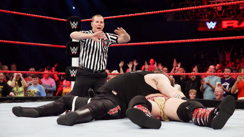 Owens pins his best friend Jericho to win!