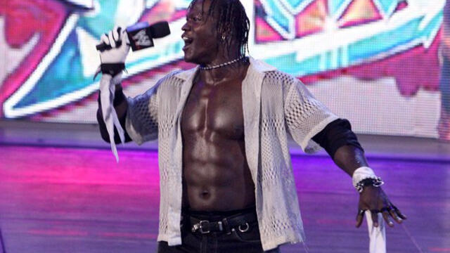 R-Truth&#039;s match is interrupted before it gets started