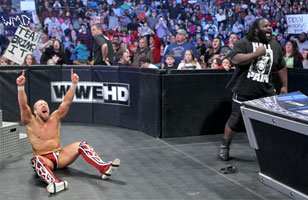 World Heavyweight Champion Daniel Bryan survives his title defense against The Big Show