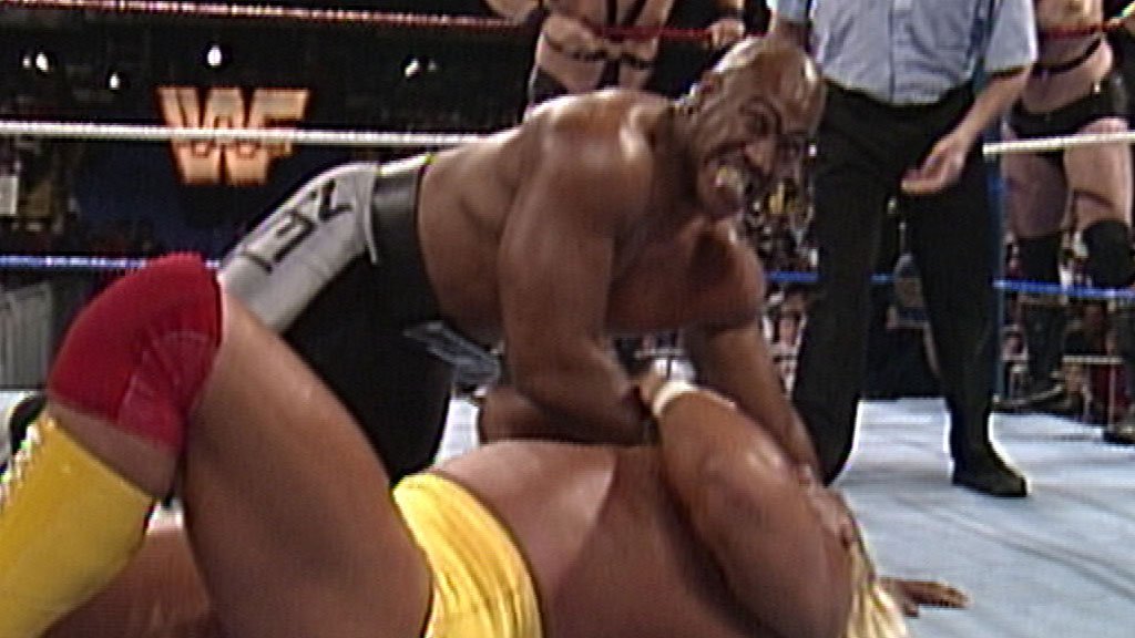 スポーツ選手 wwf91 Zeus disqualified for shoving the referee: Survivor Series 1989 | WWE