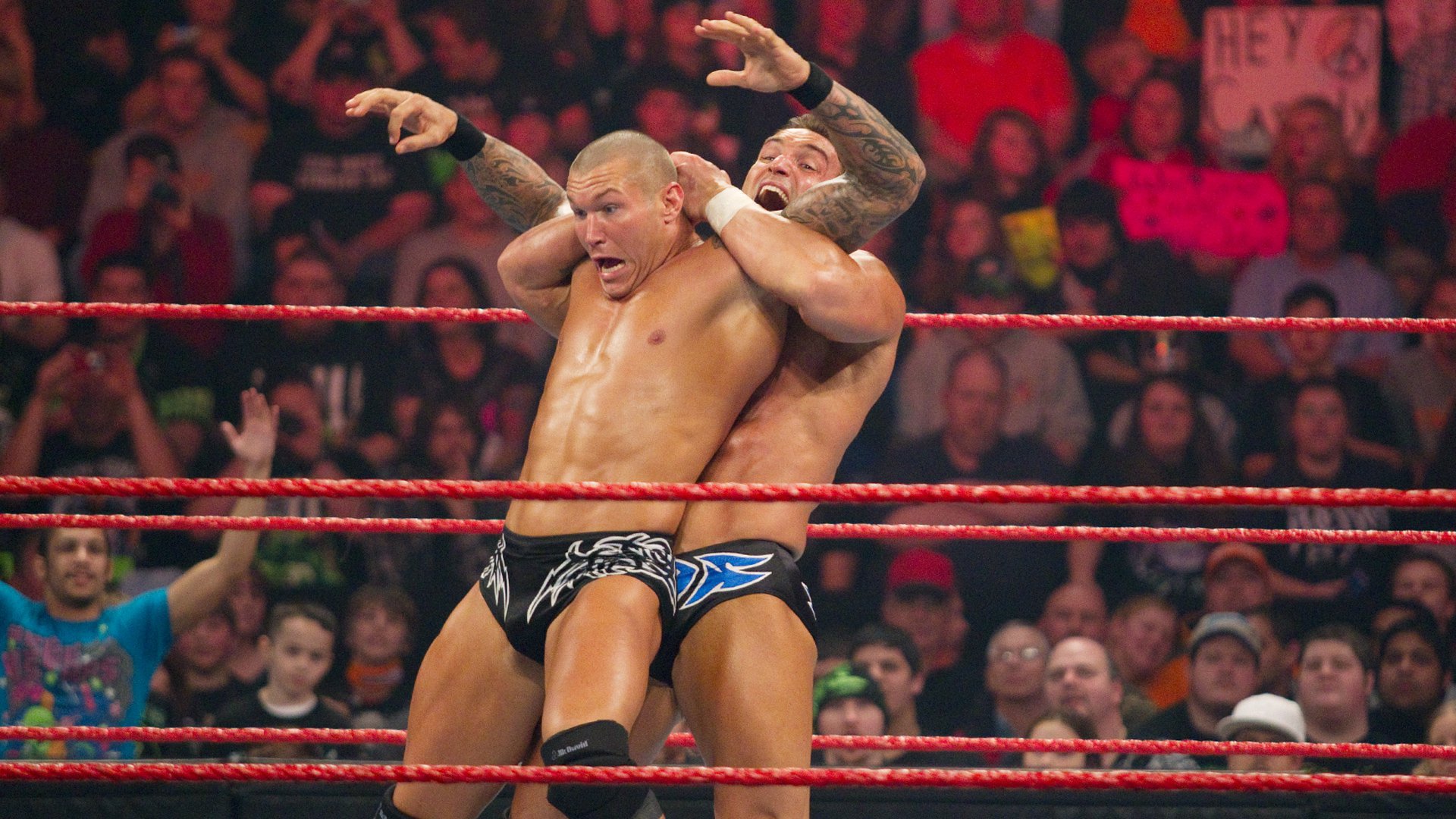 Randy Orton vs. Chris Masters: Raw, Jan. 18, 2010 | WWE
