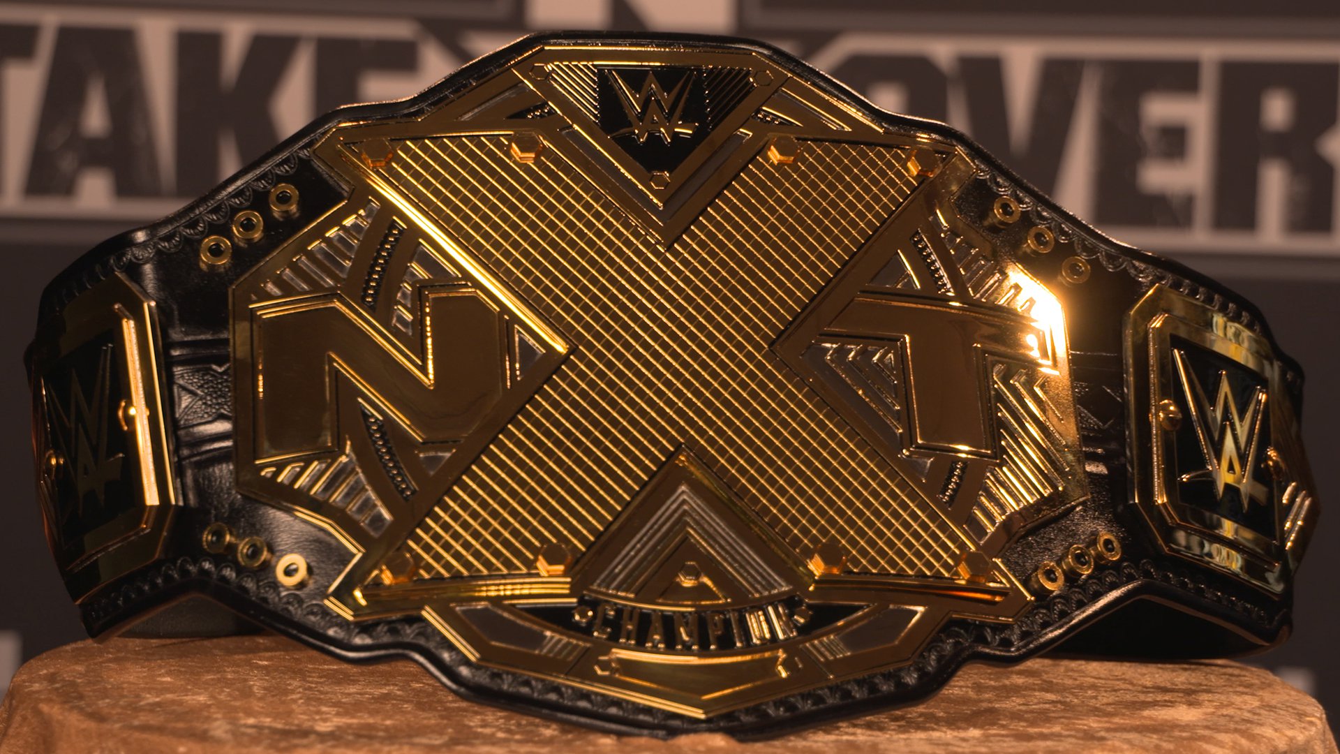 Resultado de imagem para new nxt championship belt bobby roode