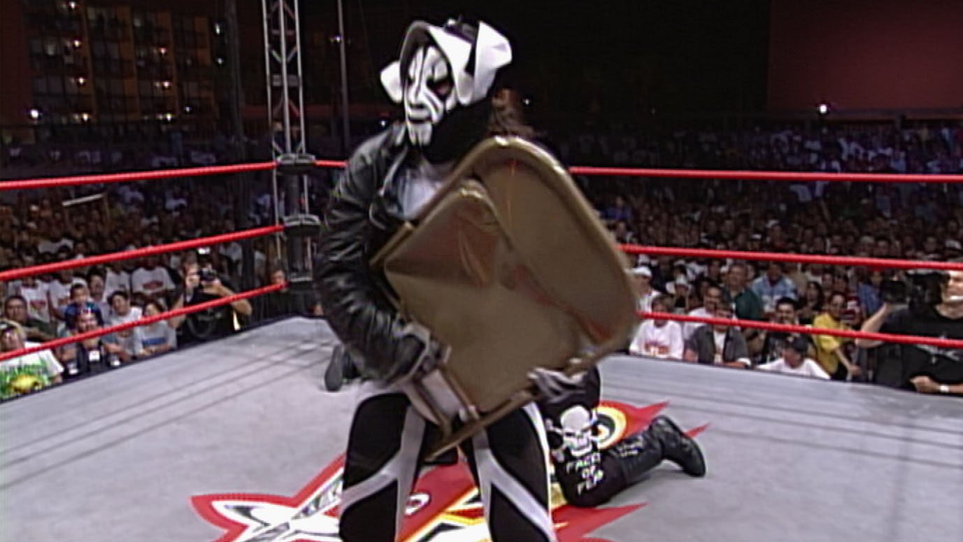 La Parka | WWE