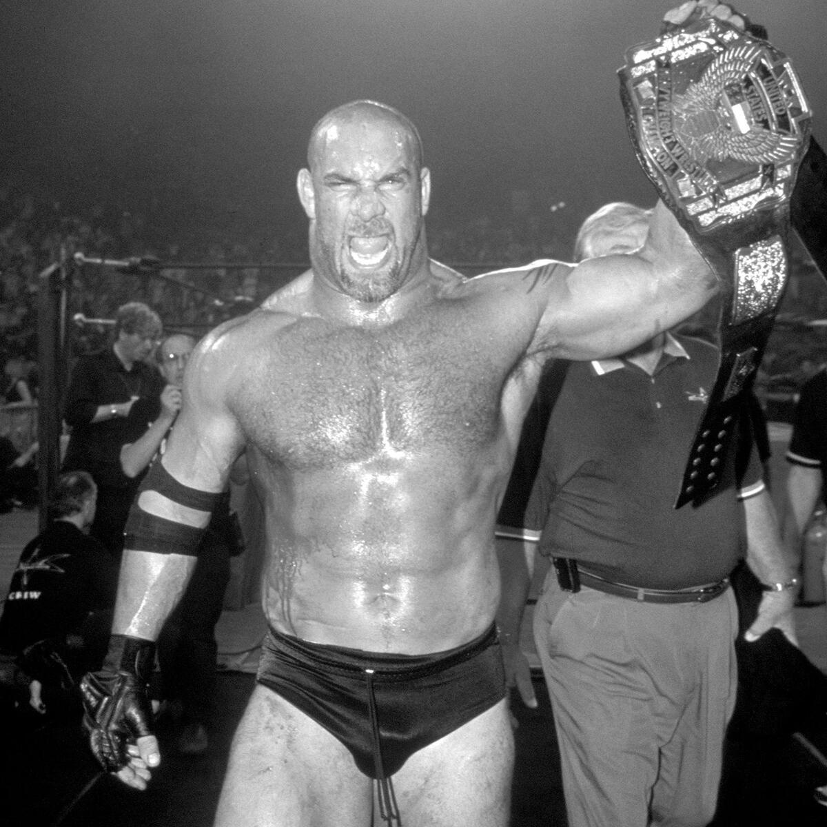 Bret Hart 25 Ekim 1999'da kemeri Goldberg'dan aldı.