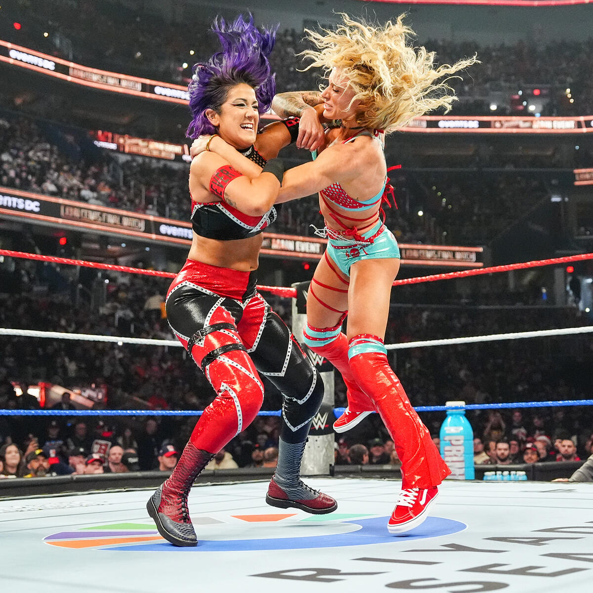 Bayley vs. Ruca