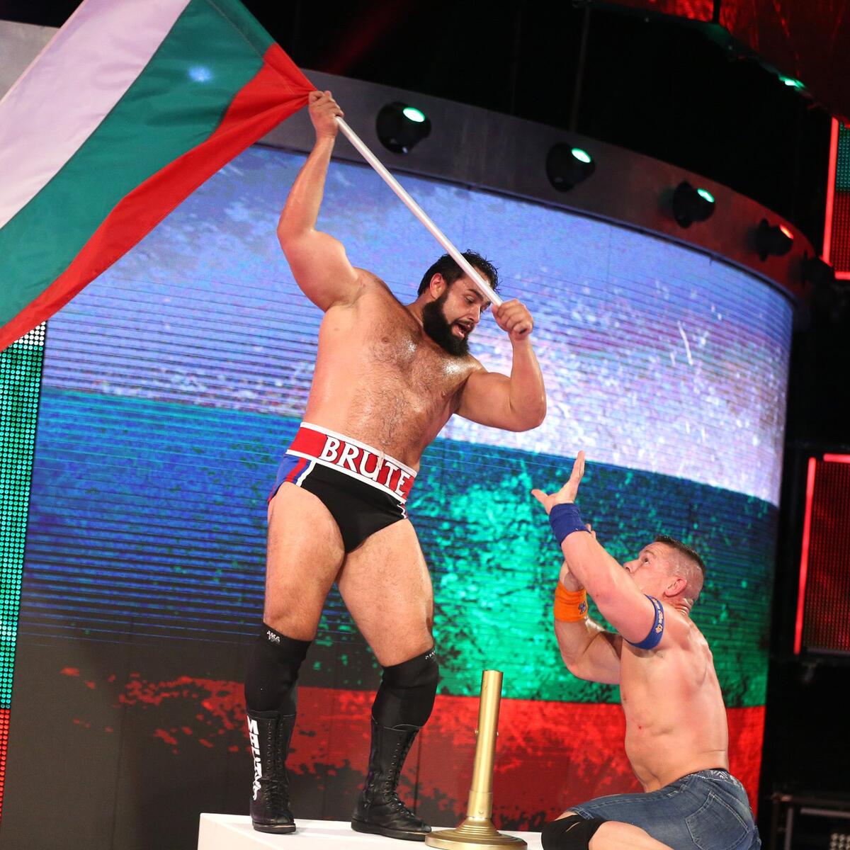 WWE Photo