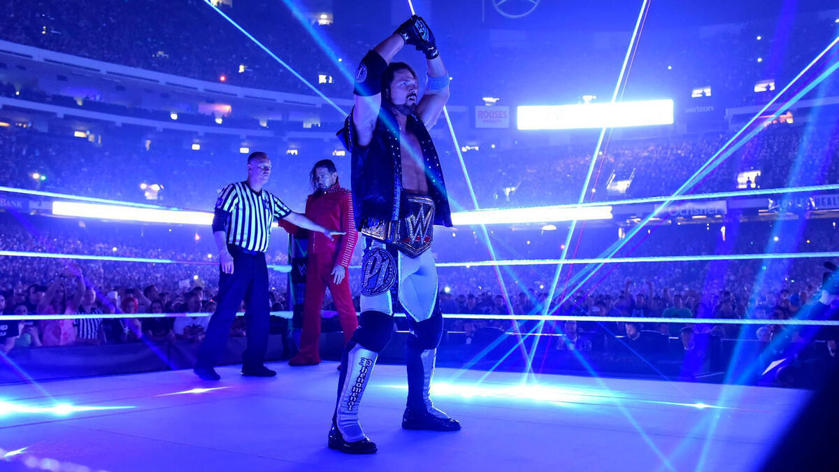 AJ Styles vs. Shinsuke Nakamura - WWE Championship Match: photos | WWE