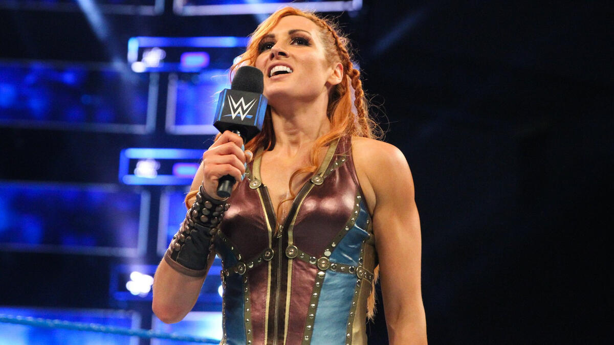 After forcing Mandy Rose to tap to the Dis-arm-her, Becky Lynch thanks the WWE Universe and talks about how great it feels to win.