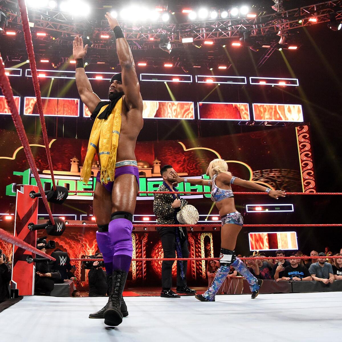 Finn Bálor & Bayley vs. Jinder Mahal & Alicia Fox: photosWWE