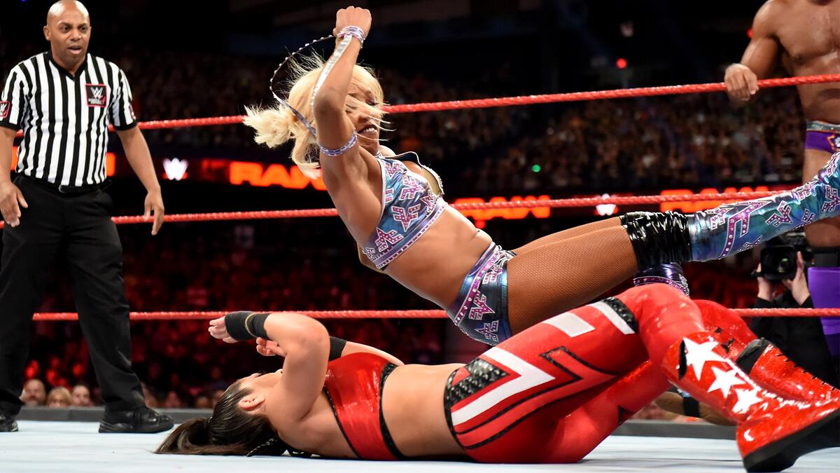 Finn Bálor & Bayley vs. Jinder Mahal & Alicia Fox: photosWWE