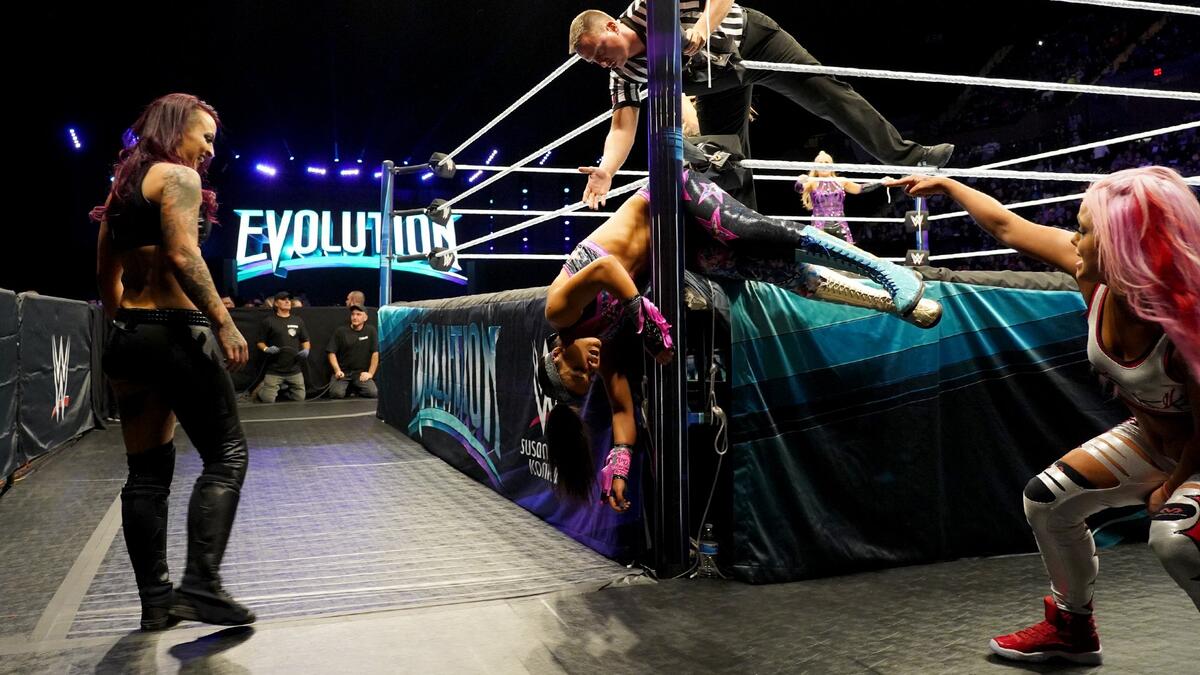 Sasha Banks, Bayley & Natalya vs. The Riott Squad: photos | WWE