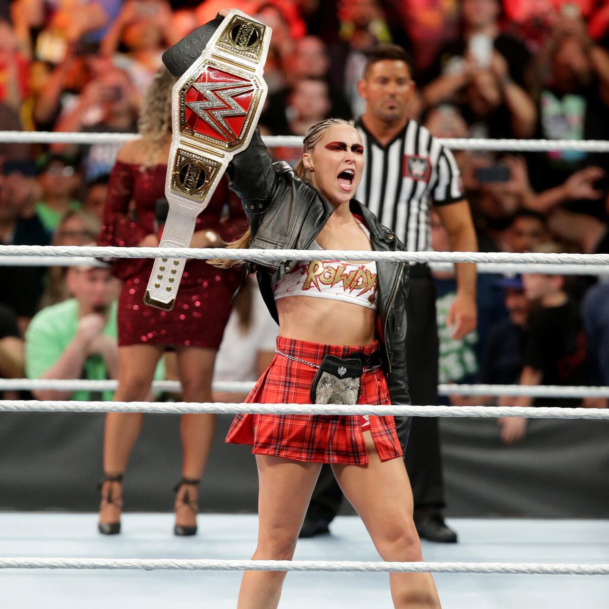 Ronda Rousey vs. Charlotte Flair: photosWWE