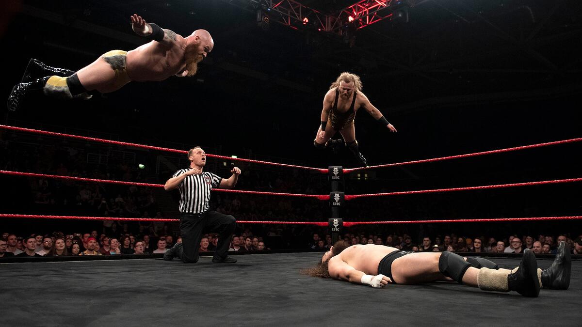WWE Photo