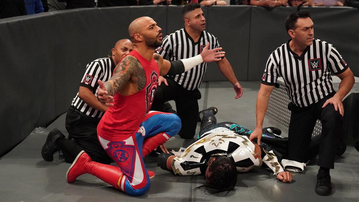 WWE Photo