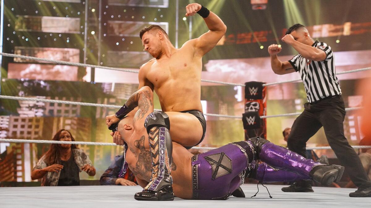 Damian Priest vs. The Miz -- Lumberjack Match: photosWWE