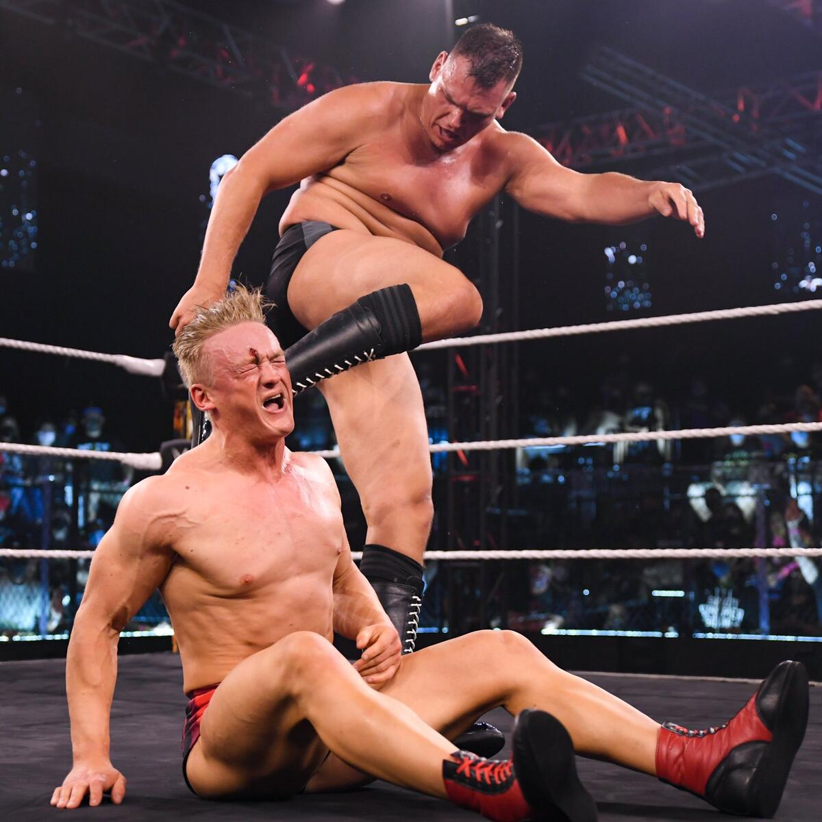 WALTER vs. Ilja Dragunov II – NXT UK Championship Match: photos | WWE