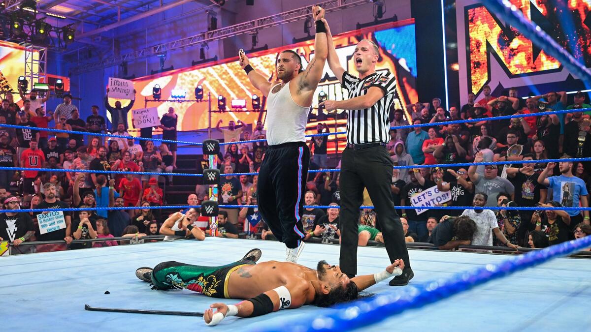 WWE Photo