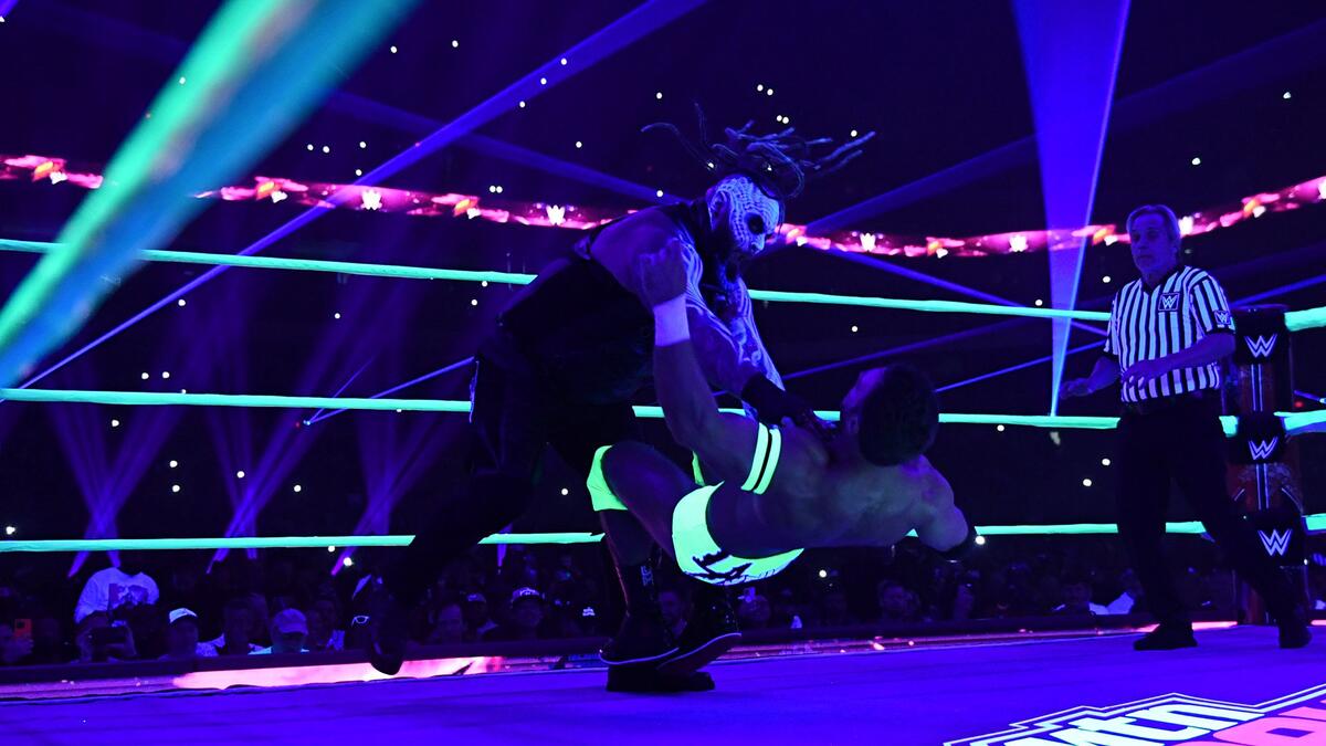 Wyatt vs. Knight