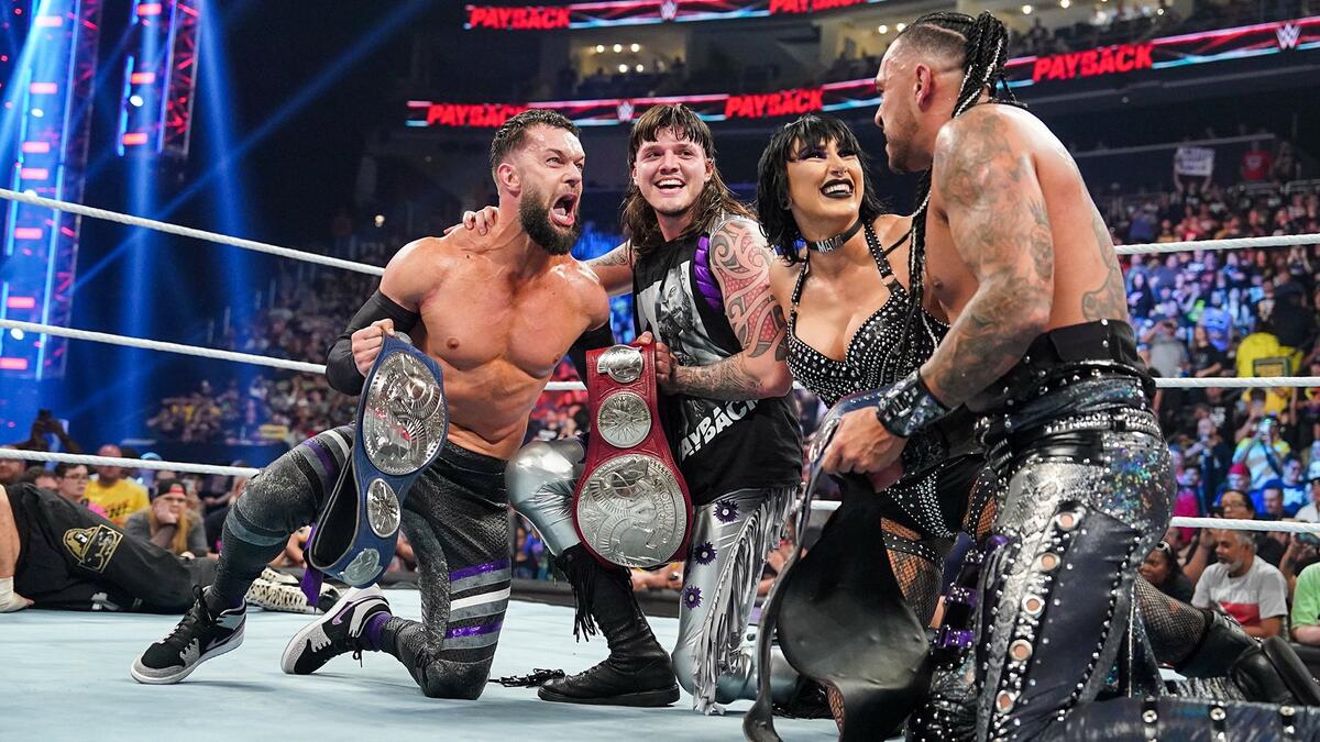 WWE Photo