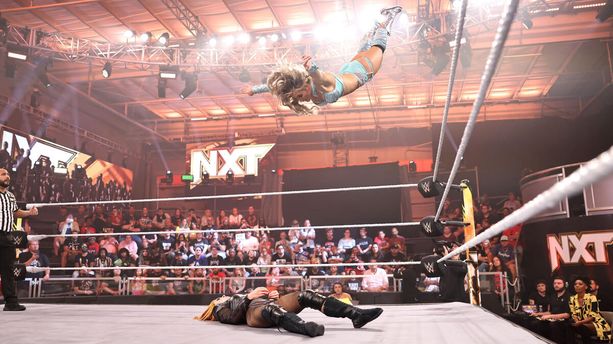 WWE NXT, 12 Sep 2023: Becky Lynch Claims Women's Championship