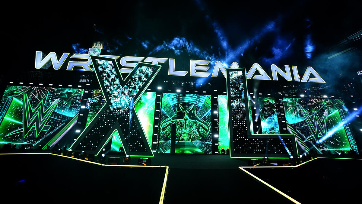 WrestleMania XL Saturday attendance sets record: photosWWE
