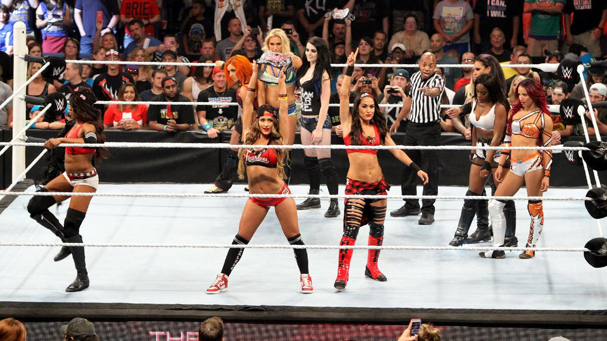 Charlotte brie bella vs Diva Freakk: