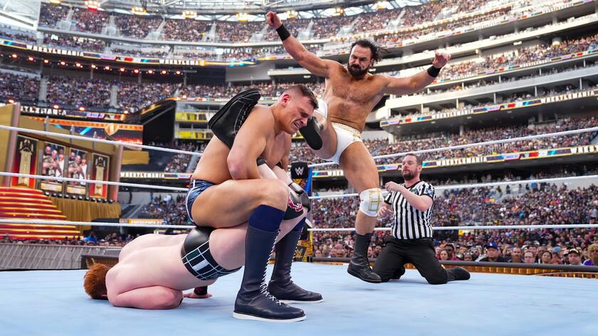 Gunther vs. Drew McIntyre vs. Sheamus -- Intercontinental Title Triple Threat Match: photos | WWE