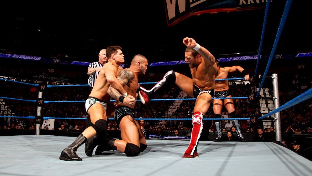 SmackDown: Six-Man Tag Team Match | WWE