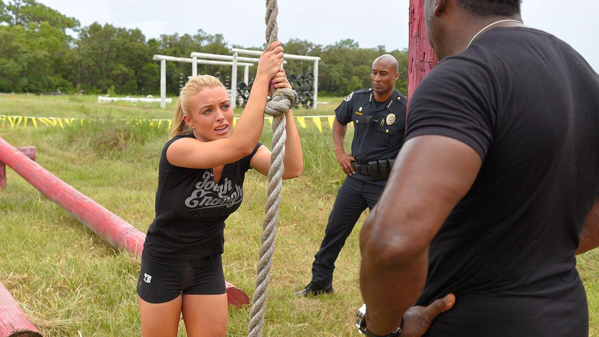 The hopefuls get roped in on the obstacle course: WWE Tough Enough ...
