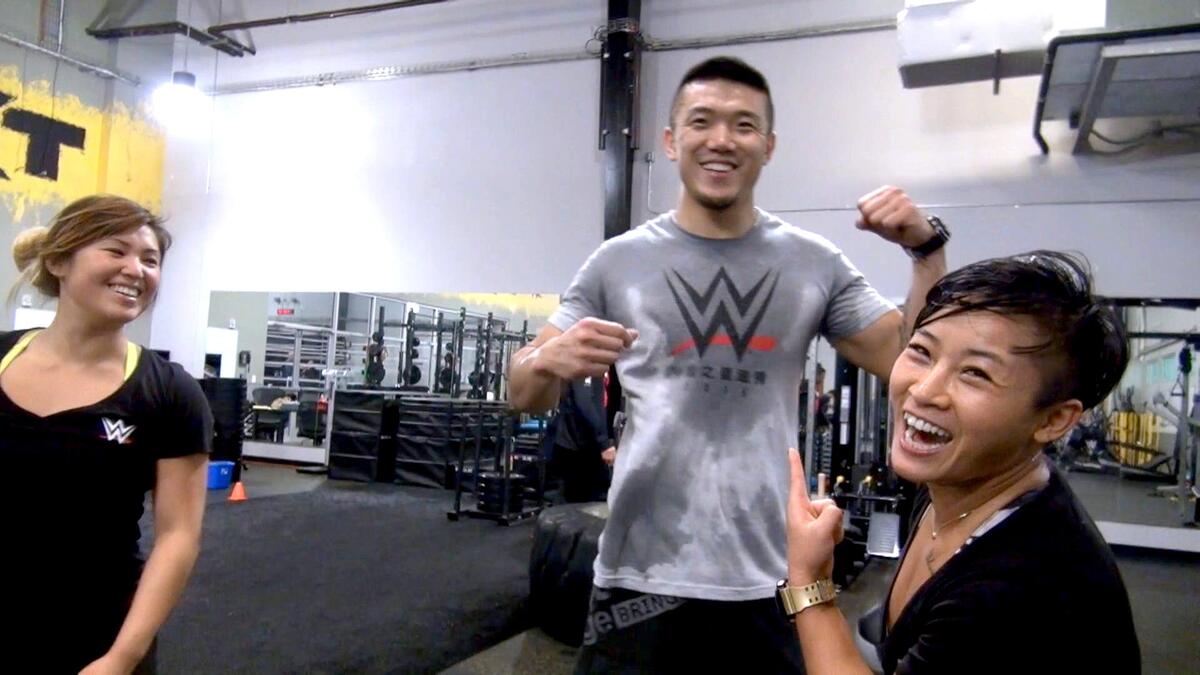 wwe-s-newest-chinese-signees-break-a-sweat-with-a-grueling-workout-wwe