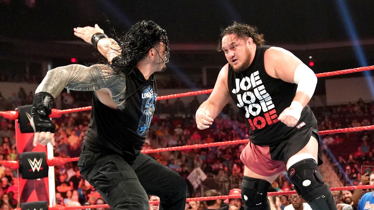 Roman Reigns And Samoa Joe Spark An All Out Brawl Raw July 29