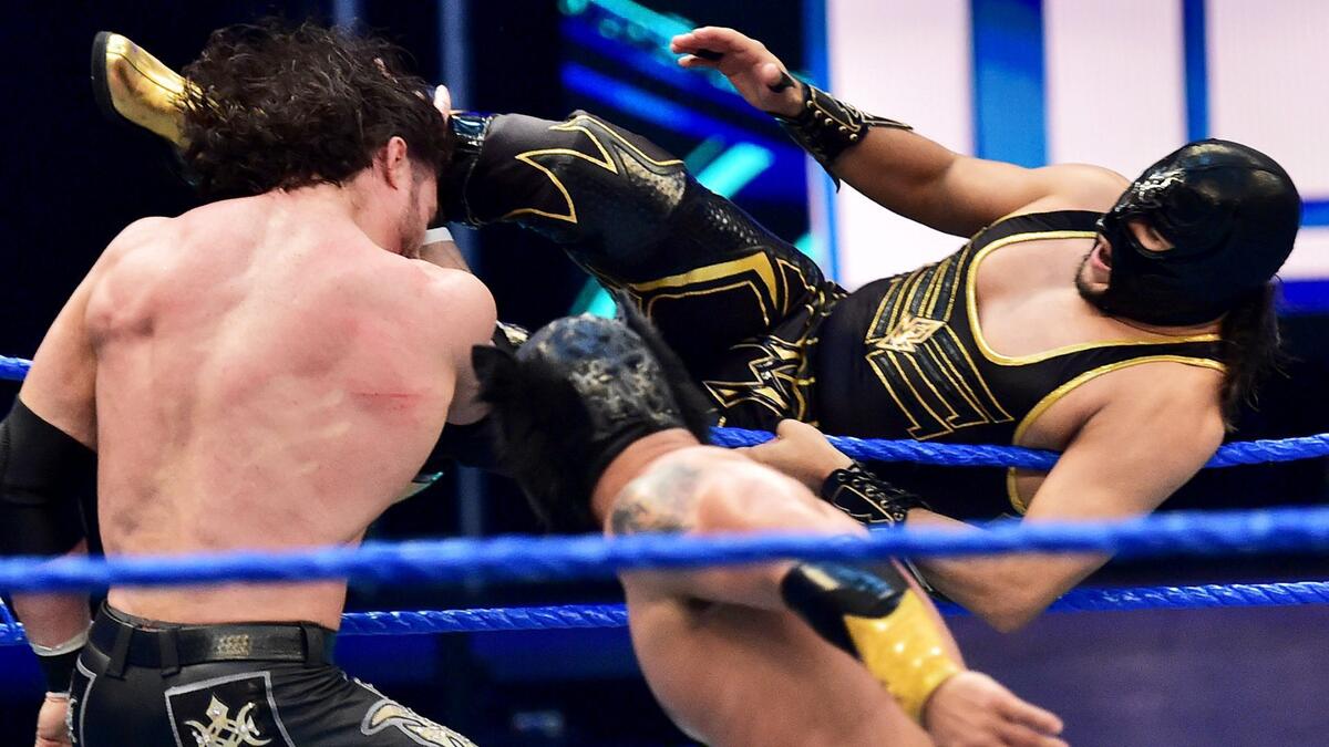 The New Day Lucha House Party Vs The Miz John Morrison The 