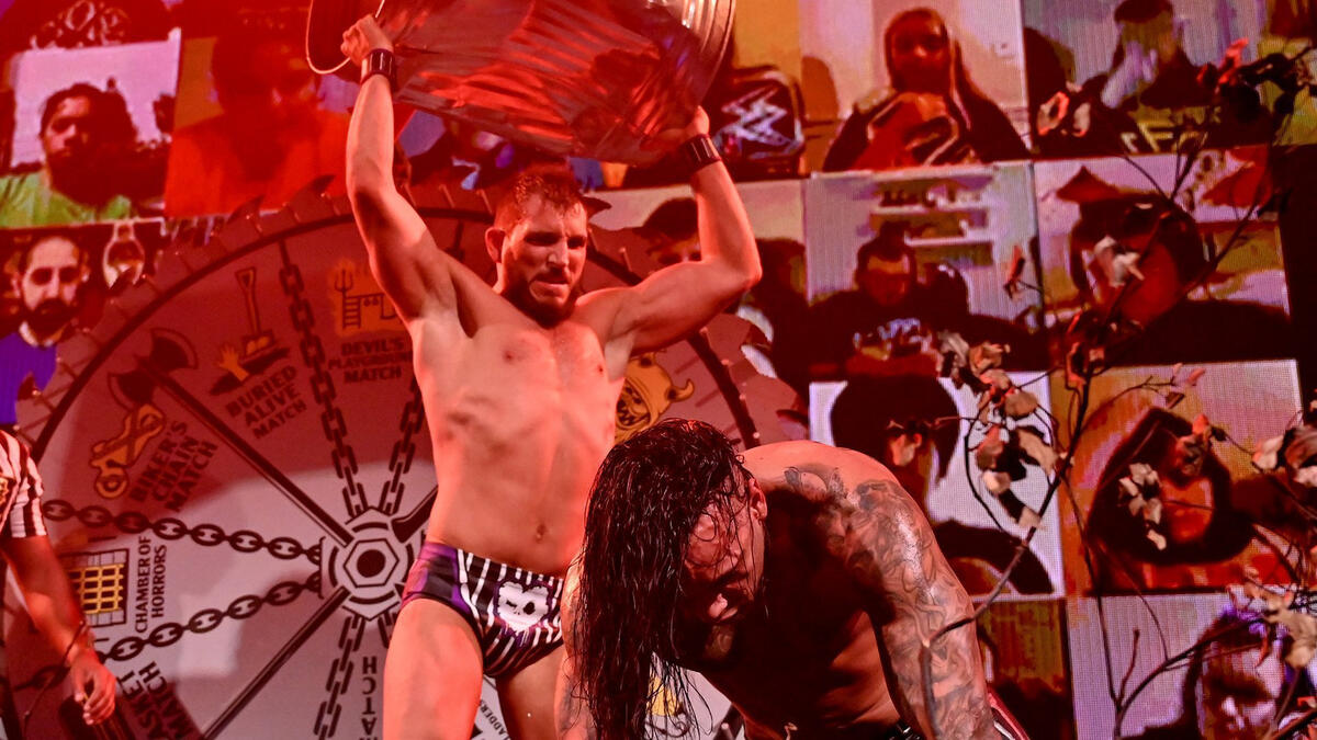 Damian Priest vs. Johnny Gargano – North American Championship Devil's Playground Match: NXT Halloween Havoc, Oct. 28, 2020 | WWE