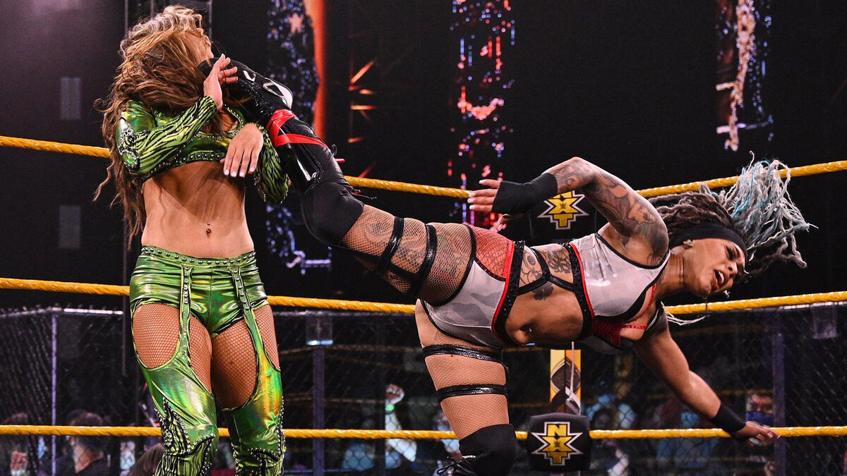 Kacy Catanzaro & Kayden Carter vs. Aliyah & Jessi Kamea: WWE NXT, J...