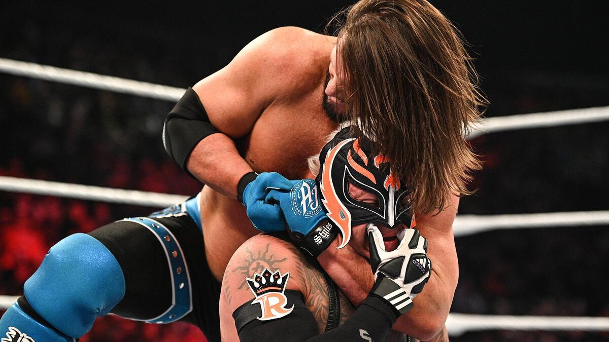 Aj Lee And Rey Mysterio