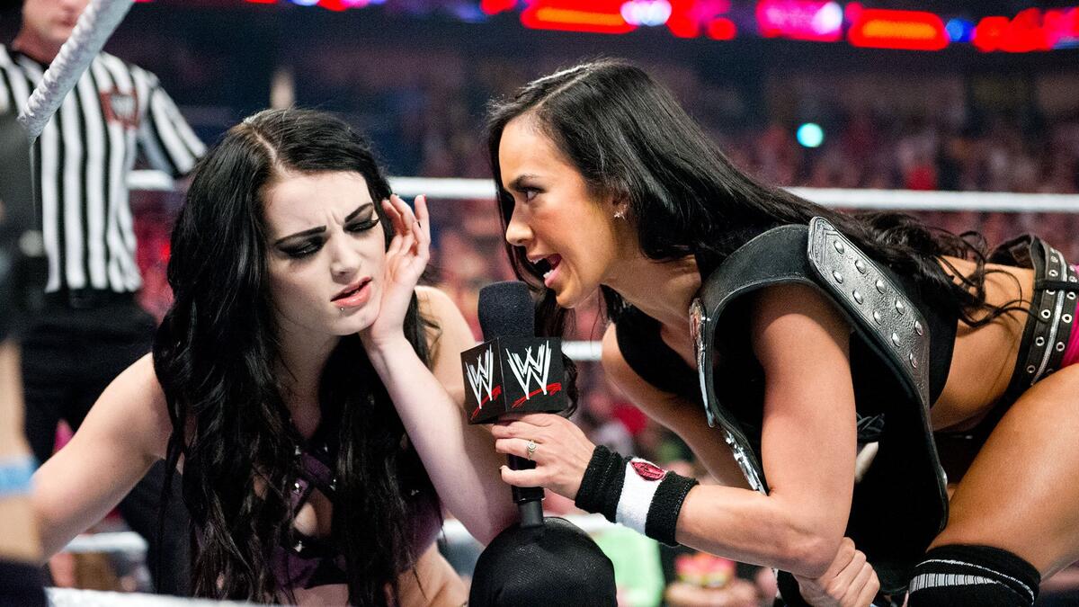 Paige Vs AJ Lee Divas Title Match Raw April 7 2014 Full Match WWE Paige Vs AJ Lee Divas Title Match Raw April 7 2014 Full Match WWE