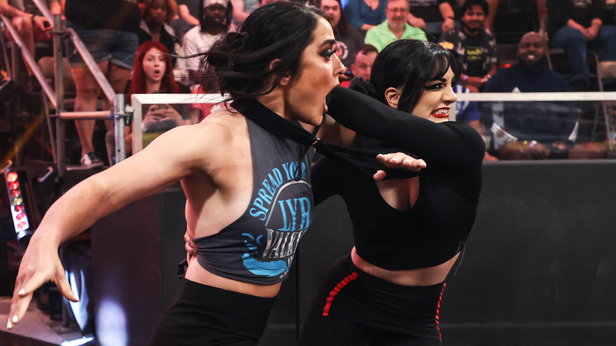 Tatum Paxley snaps on Lyra Valkyria as NXT Women's Champion Roxanne Perez watches: NXT highlights, April 9, 2024 | WWE
