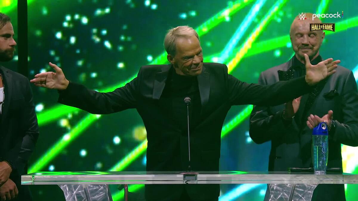 Lex Hall Lex Luger walks to the podium for induction speech: WWE Hall of Fame ...