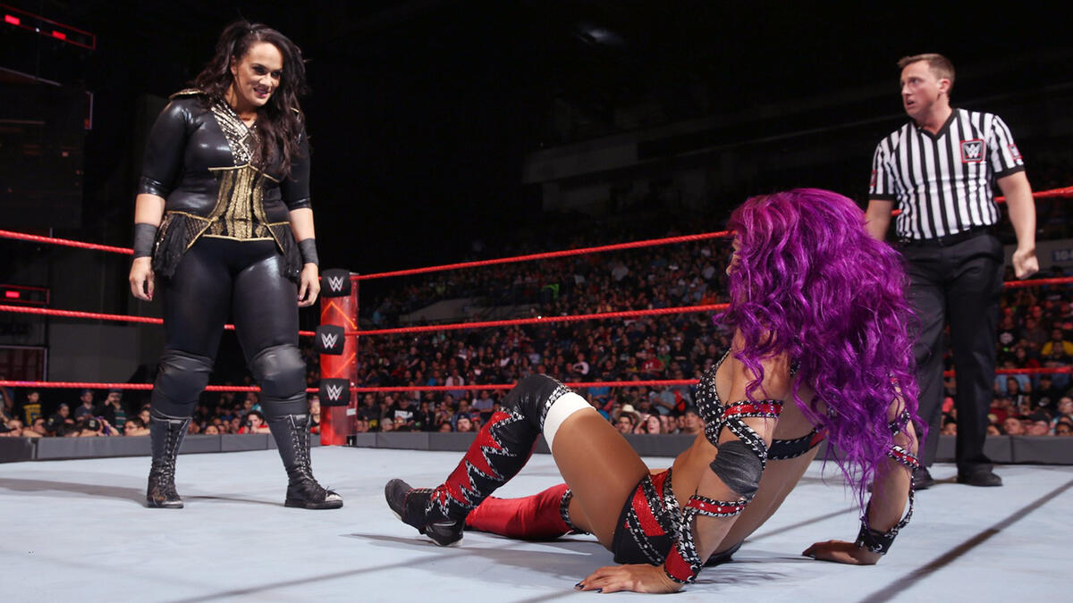 Sasha Banks vs. Nia Jax: photos WWE.