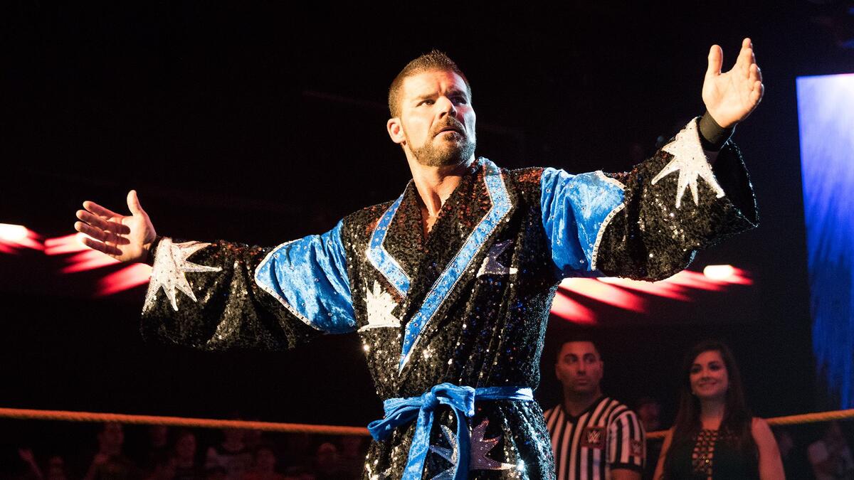 #DIY bring back the #GLORIOUSBOMB with Bobby Roode in hopes of securing ...