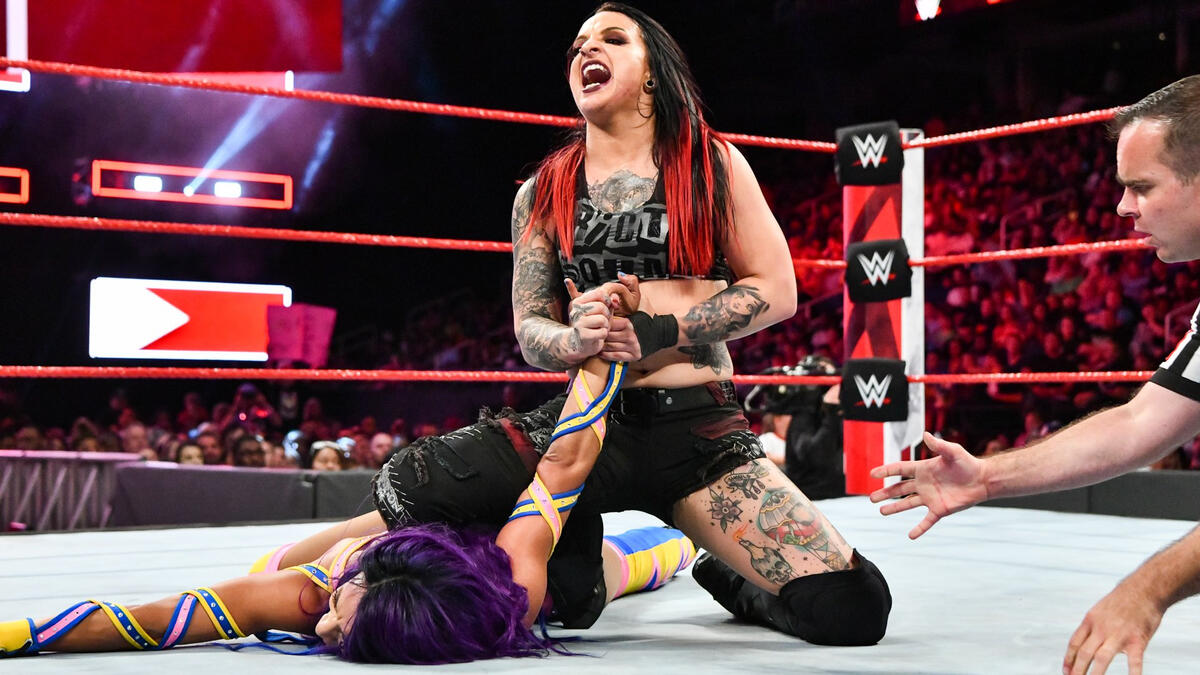 Ruby Riott def. Sasha Banks  WWE