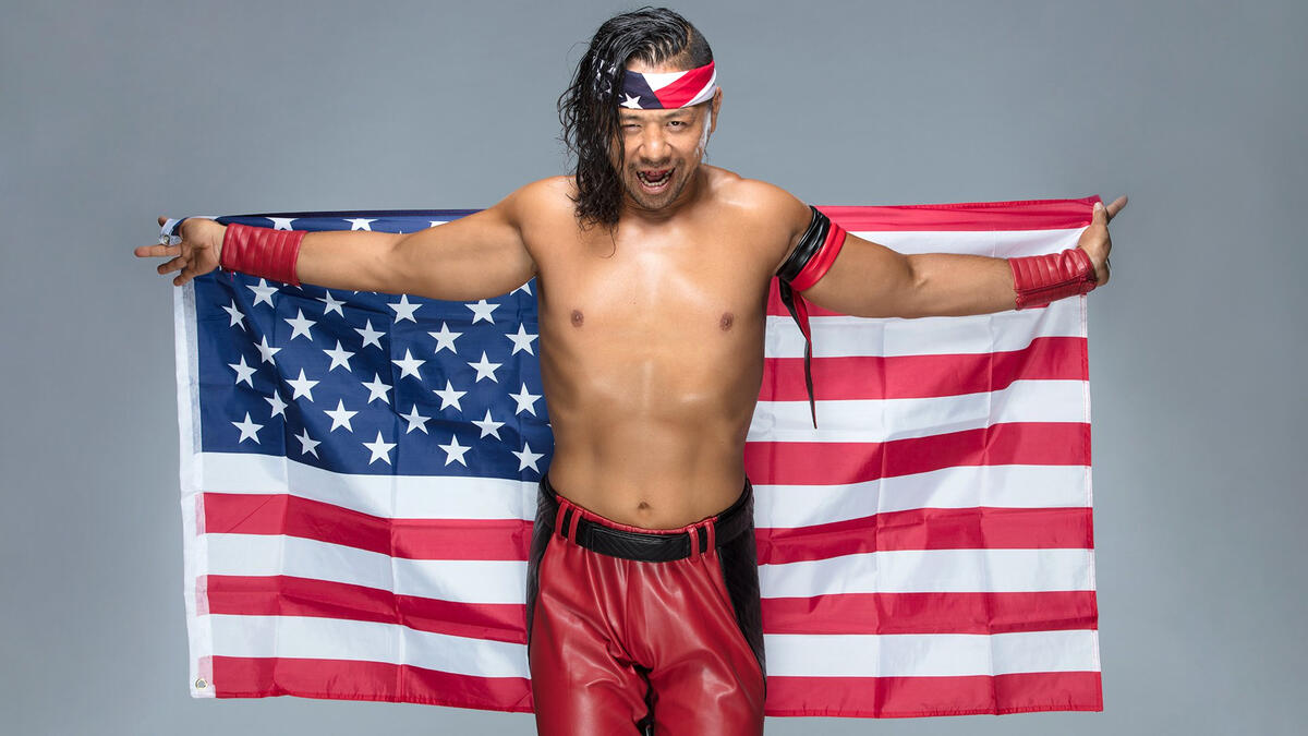 Shinsuke Nakamura celebrates the United States of Nak-America