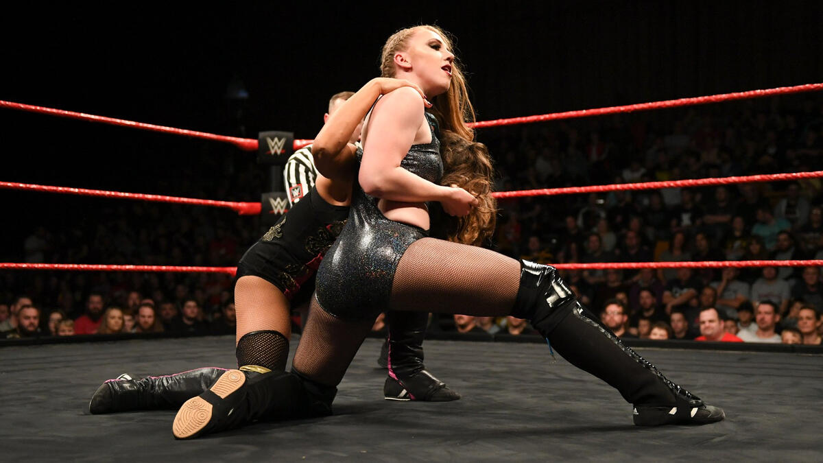 Isla Dawn def. Nina Samuels  WWE