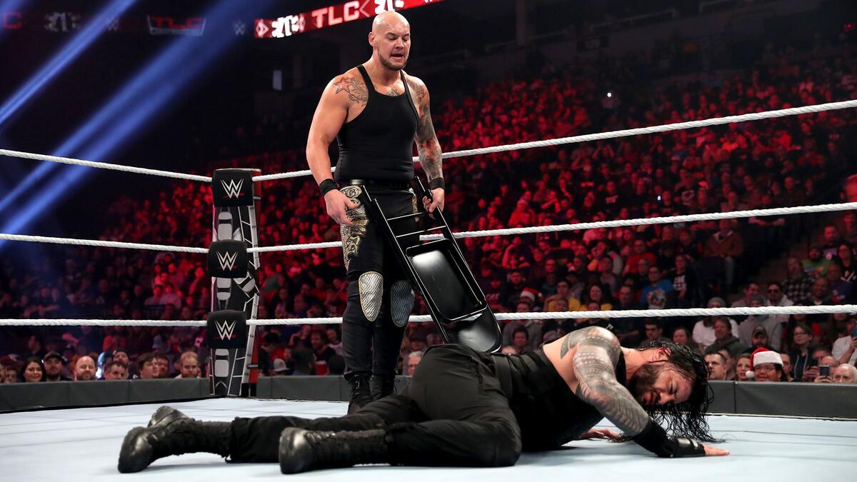 King Corbin def. Roman Reigns (Tables, Ladders & Chairs Match) | WWE