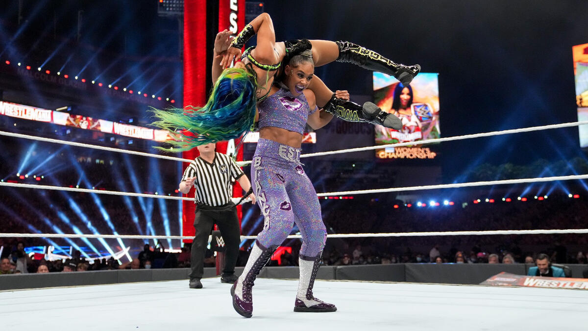 Sasha Banks vs. Bianca Belair di WrestleMania 37 (Credit to: wwe.com)